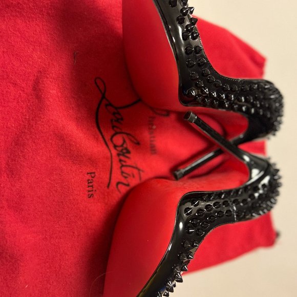 Louis Orlato suede sneakers in black - Christian Louboutin  Christian Louboutin Shoes